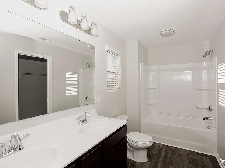520 Contentment Dr — Photo 13