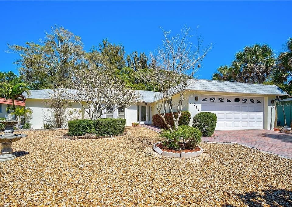 1st image of 727 Birdsong Ln