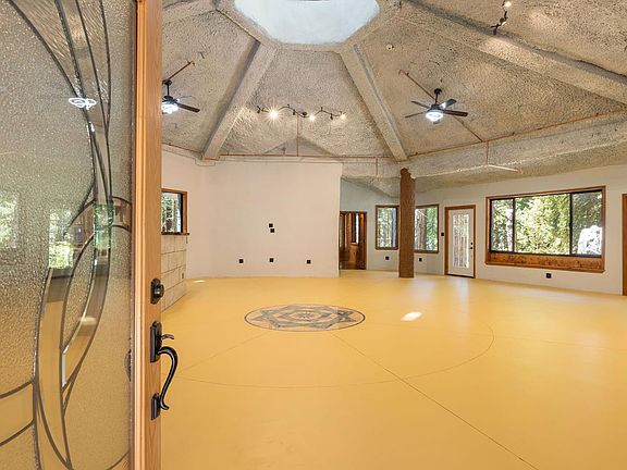 2nd image of 2264 Joy Ridge Road