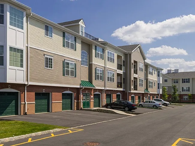 Camelot at Marlboro — Photo 22