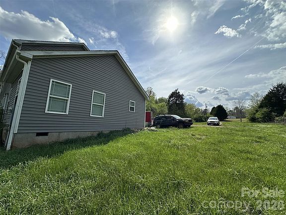 3rd image of 5149 Deer Meadow Ln