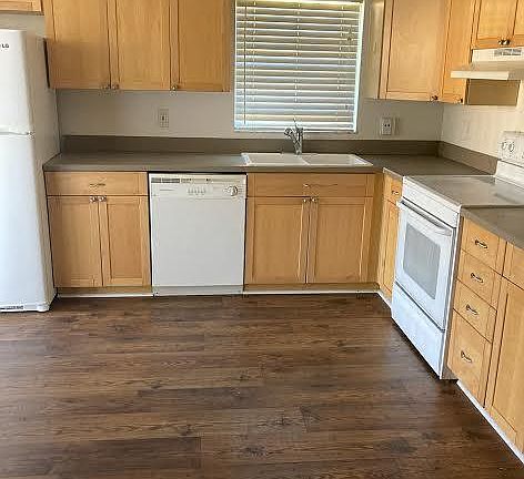 2nd image of 177 Moonstone Ct