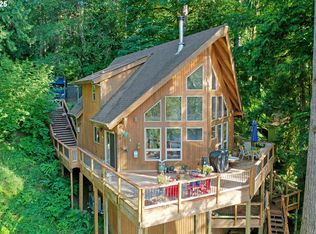 71397 Fishhawk Rd, Clatskanie, OR 97016