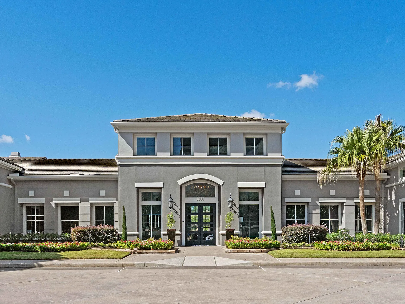 Gables Metropolitan Uptown — Photo 3