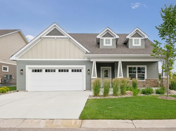 752 Somerwood Ln, Waconia, MN 55387