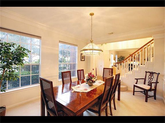 3rd image of 4415 Balboa Dr
