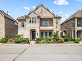 435 Renaissance Ln, Irving, TX 75060