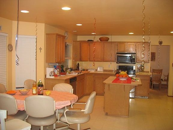 2nd image of 7804 NE 147th St