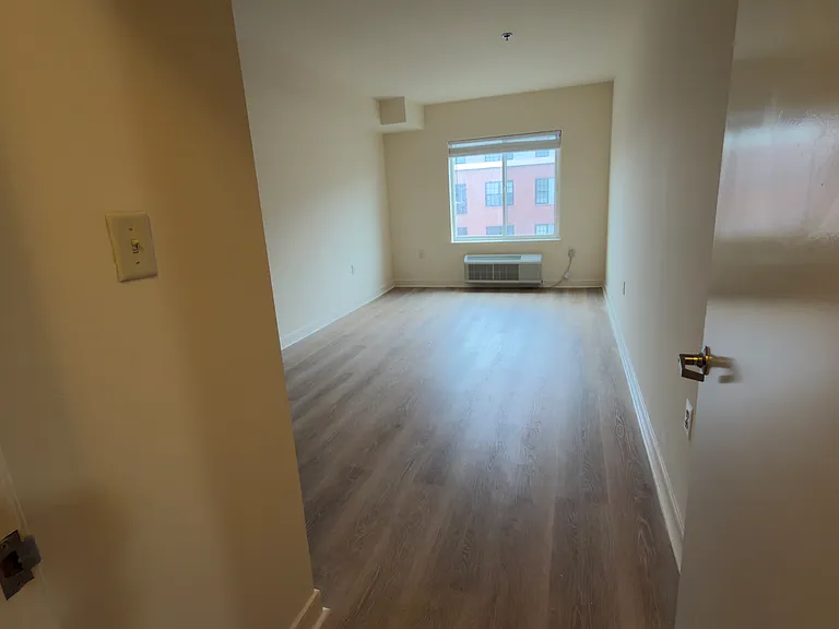 6925 Georgia Ave N.W — Photo 18