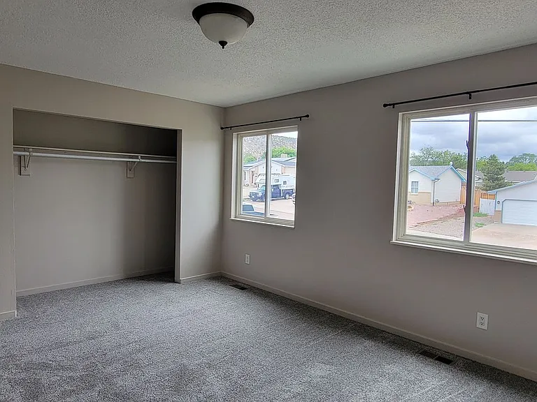 608 Harding Ave — Photo 21