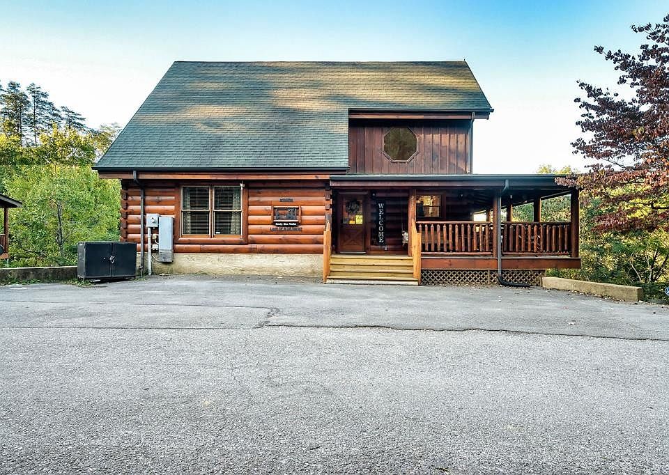 1st image of 2140 Bear Haven Way