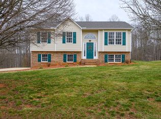 8201 Creedmoor Dr, Rural Hall, NC 27045