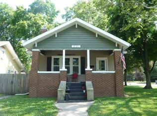 3121 Prairie Ave, Mattoon, IL 61938