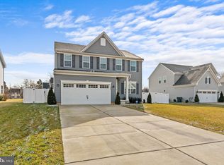 204 Spring Beauty Dr, Williamstown, NJ 08094