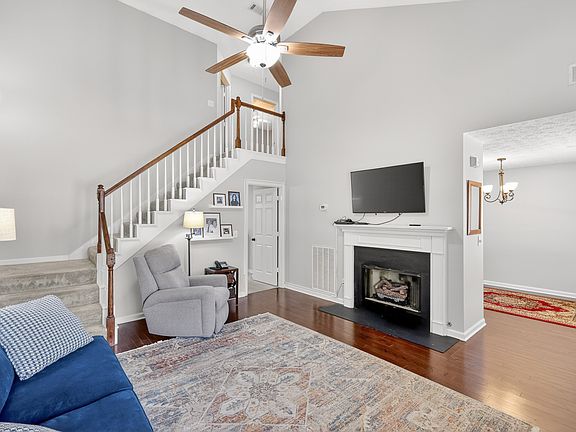 5th image of 1808 N Bonham Ct