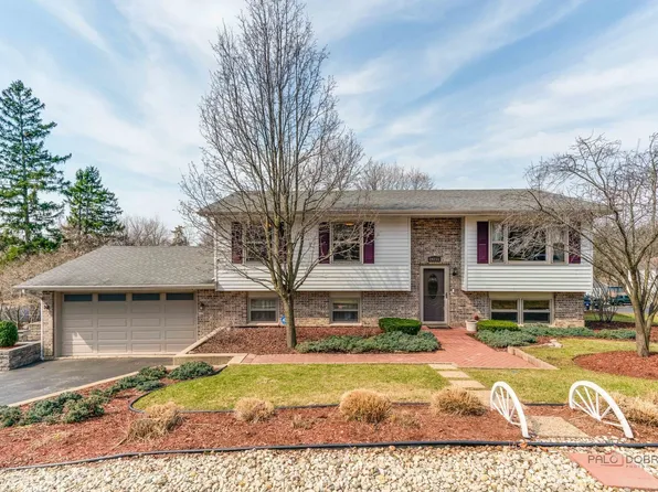 24731 W Orchard Pl, Round Lake, IL 60073