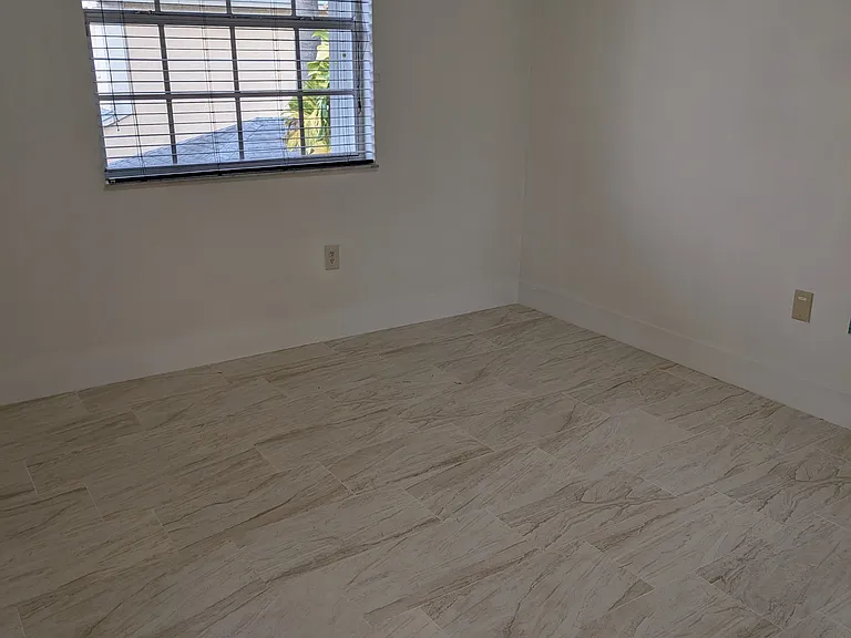 9851 SW 117th Ct — Photo 36