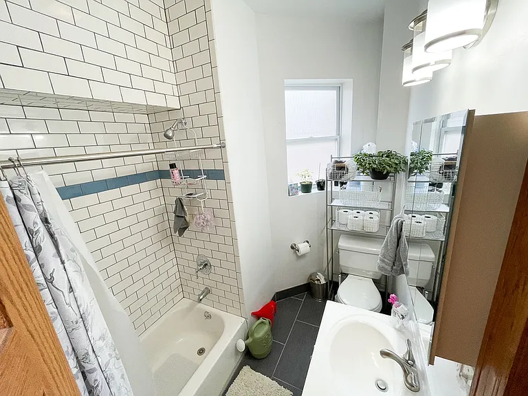 3339 N. Lincoln Ave. — Photo 9