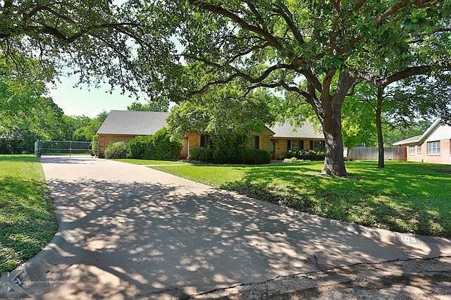 1st image of 109 Green Meadows Cir