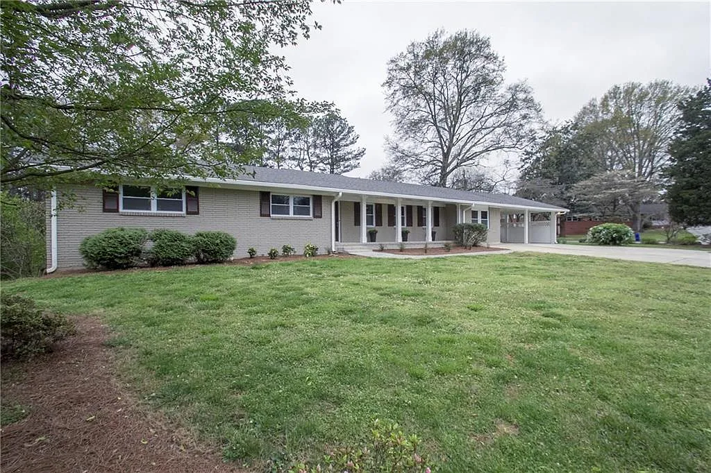 3965 Barr Cir photo 1