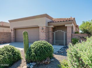1985 W Amblemorn Dr, Green Valley, AZ 85622