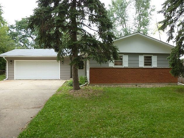 1st image of 1700 Linden Ave
