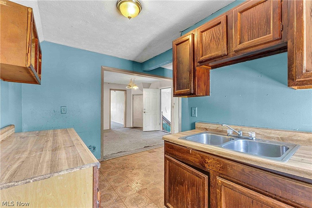 416 Washington Ave, Lorain, OH — photo 27
