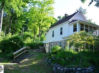 6769 E Fouch Rd, Traverse City, MI 49684