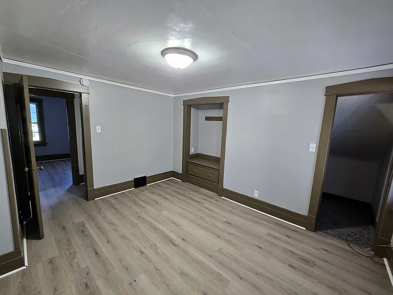 506 Fowler St — Photo 16