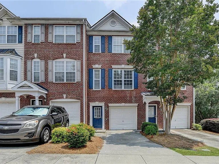 3187 Mill Springs Cir — Photo 1