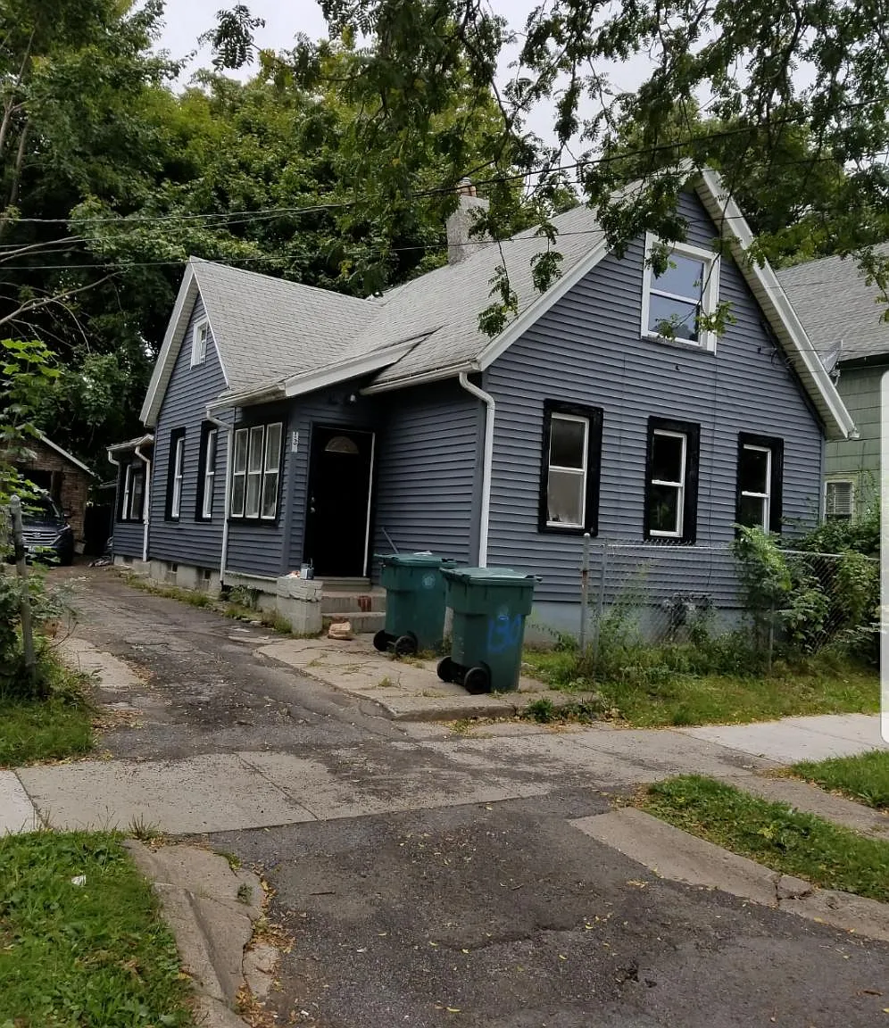 3 bed, 1722 sqft, $2,000 — Photo 3