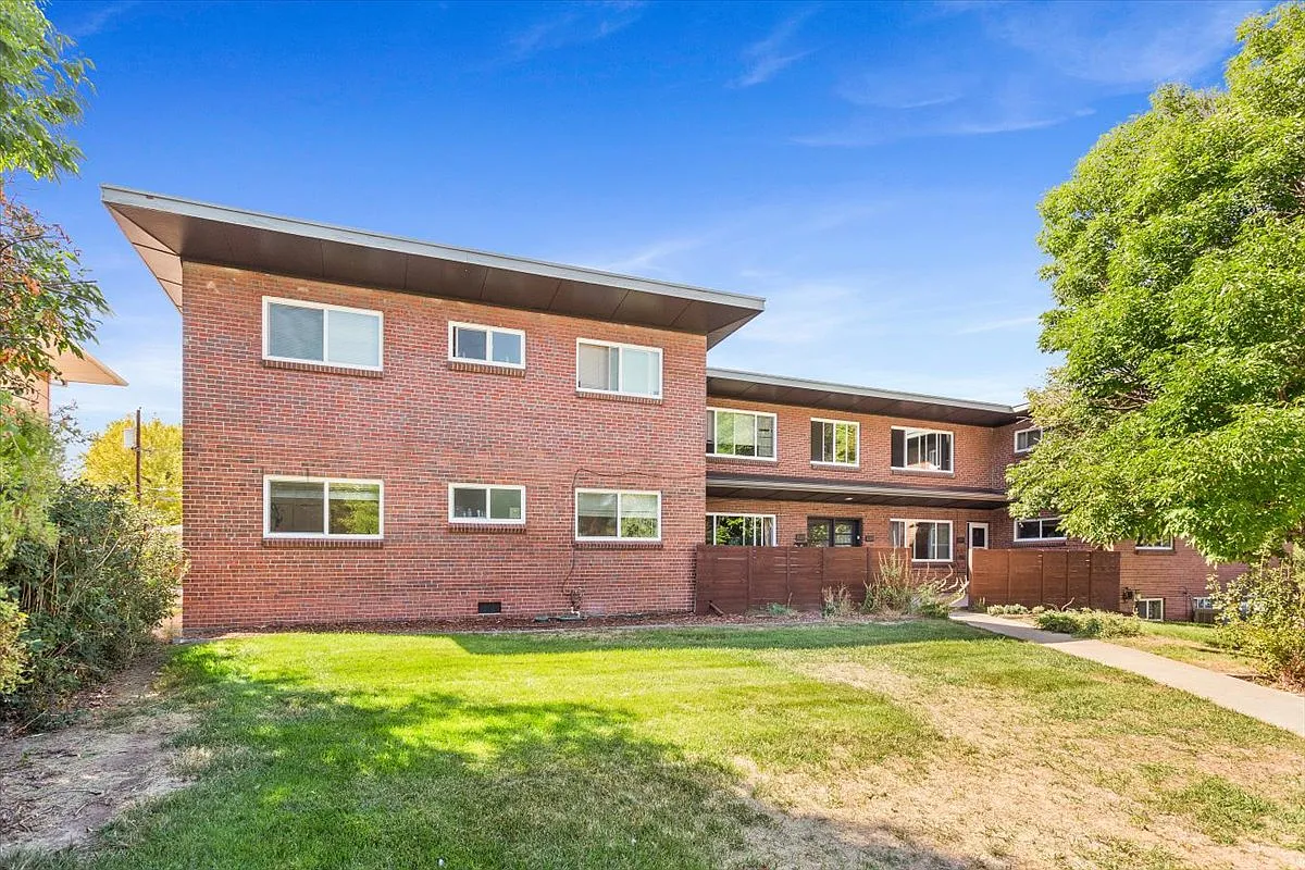 2 bed, 1200 sqft, $2,500 — Photo 1