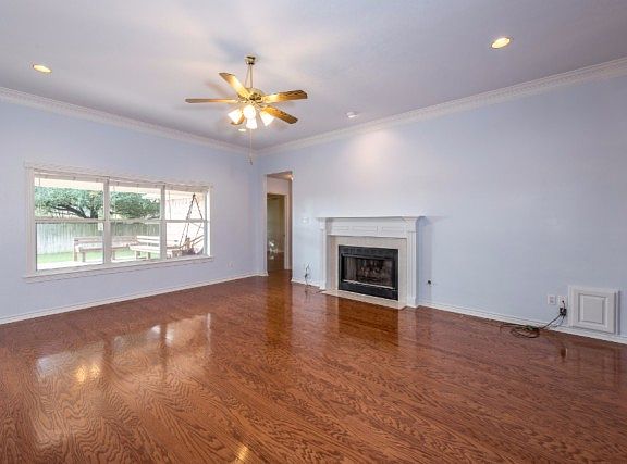 2nd image of 720 Hasselt St