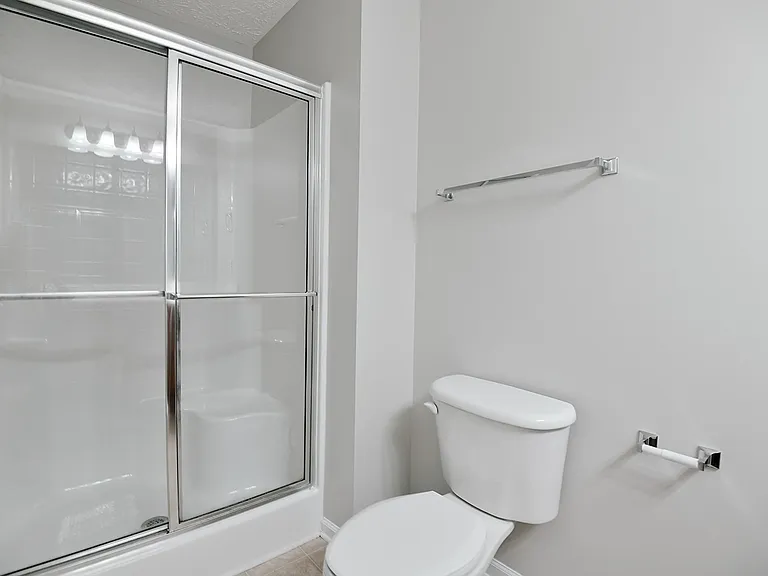 132 Tulip Grove Point — Photo 28