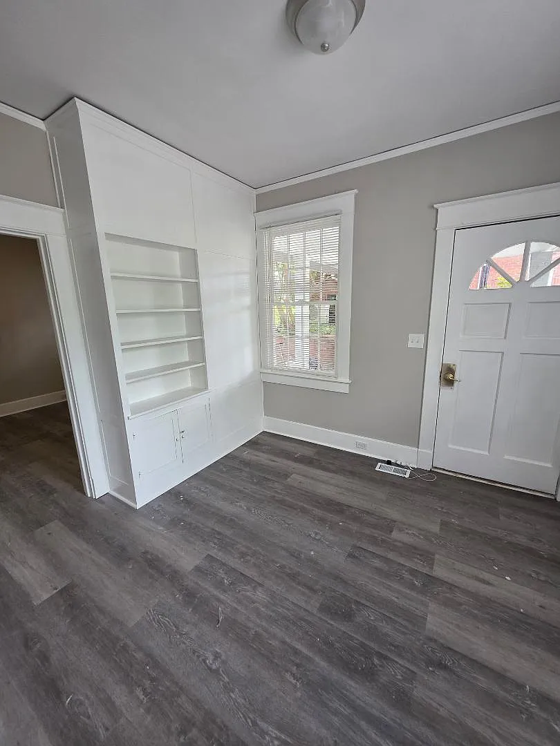 146 Cranford St — Photo 4