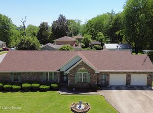 7601 Greenfield Ave, Louisville, KY 40214