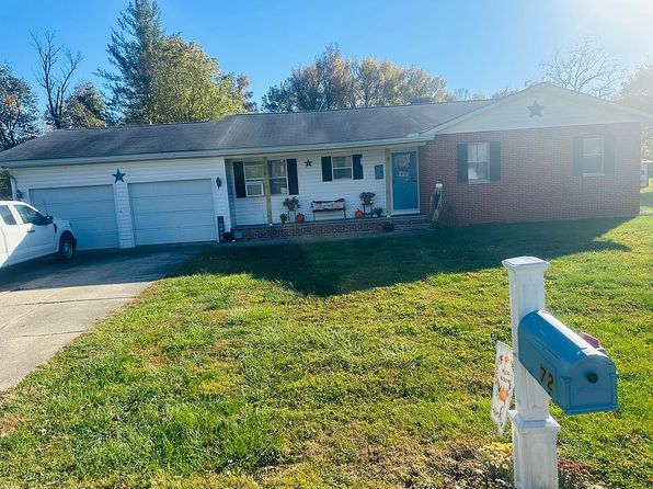72 Maple Rd