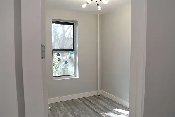 Rented by Blue Sky Management NY Inc | media 8