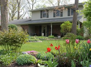1915 Buckskin Dr, Fort Wayne, IN 46804
