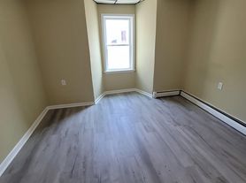 150 S Sumner Avenuemiddle, Scranton, PA