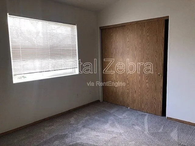 6702 SE 80th Ave #3 — Photo 9