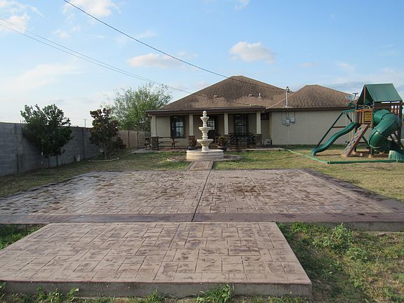 5th image of 1602 Sapphire St