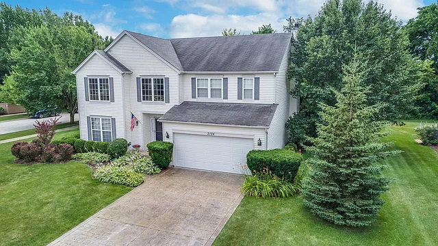 2104 Kensington Pl photo 1