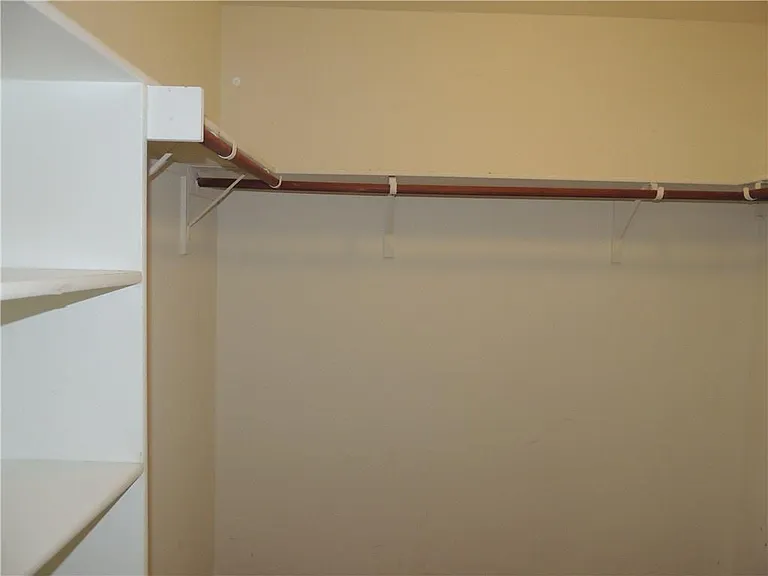 315 Feathergrass Dr — Photo 14