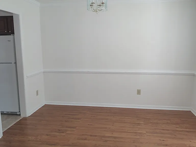 421 Currituck Dr — Photo 5