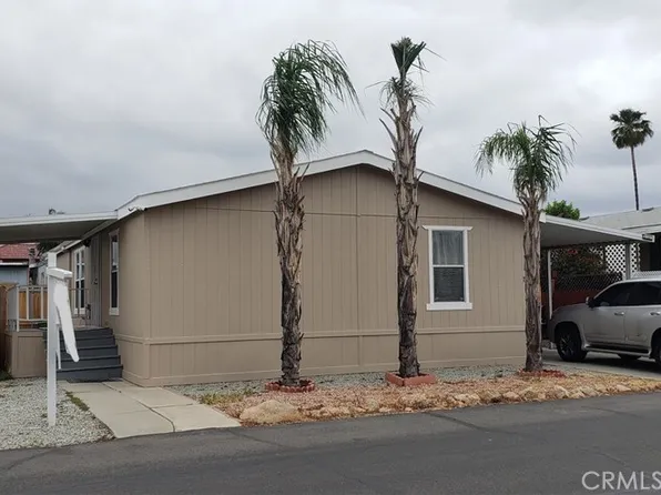 25350 Santiago Dr Spc 27, Moreno Valley, CA 92551