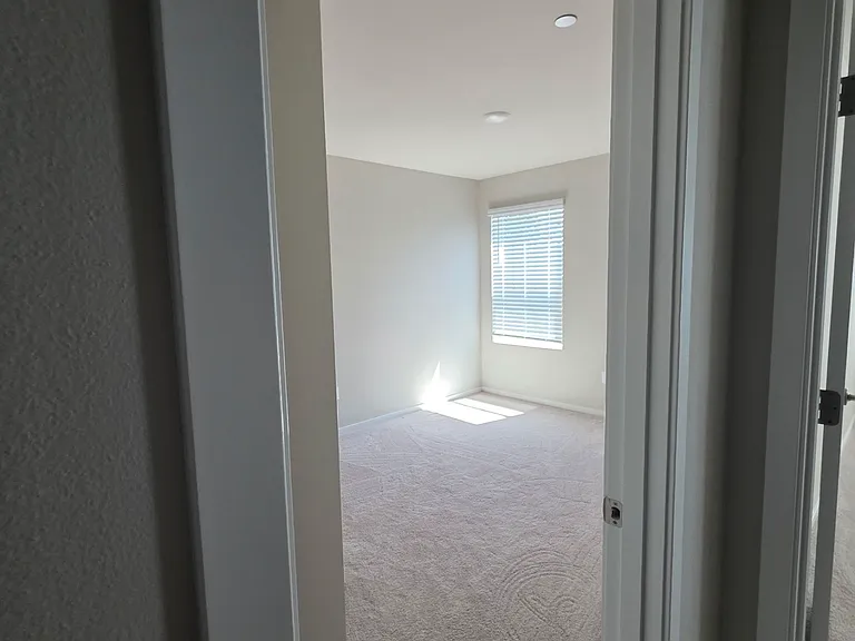 423 186th Pl SW — Photo 12