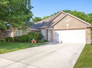 4504 Grand Forest Dr, Schertz, TX 78154