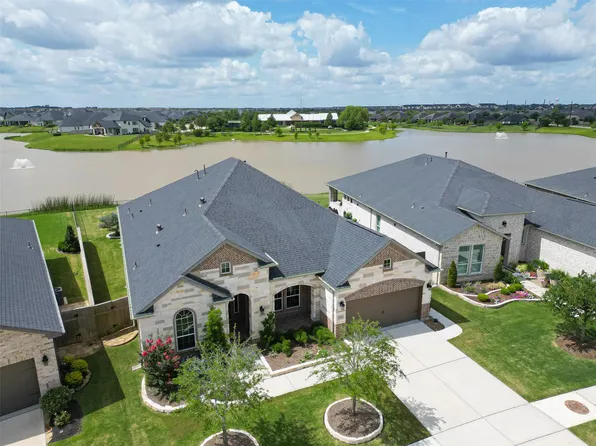 28929 Autumn Shore Dr, Fulshear, TX 77441