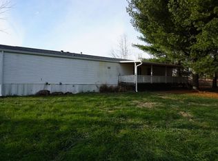 372 Patricia Ln W, Bedford, IN 47421